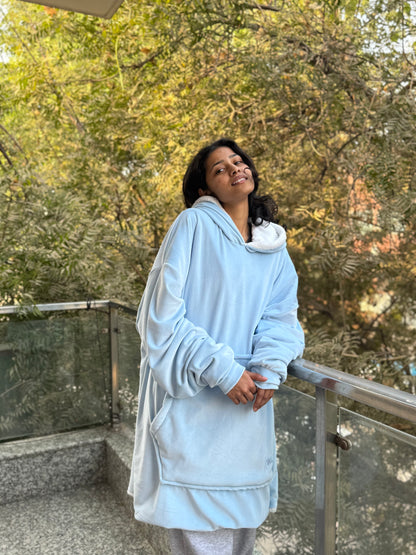 HUGGY Oversized Blanket Hoodie