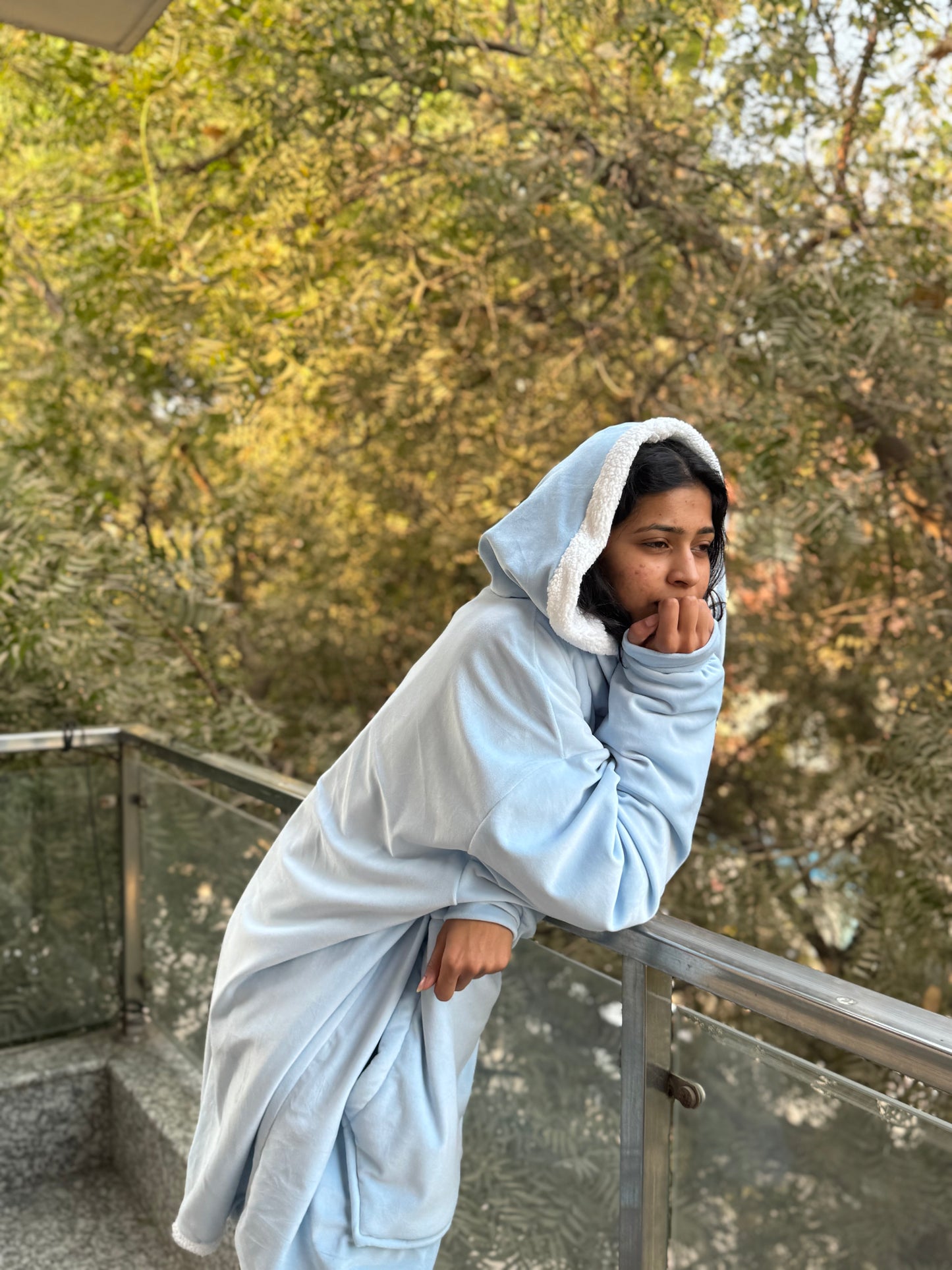 HUGGY Oversized Blanket Hoodie