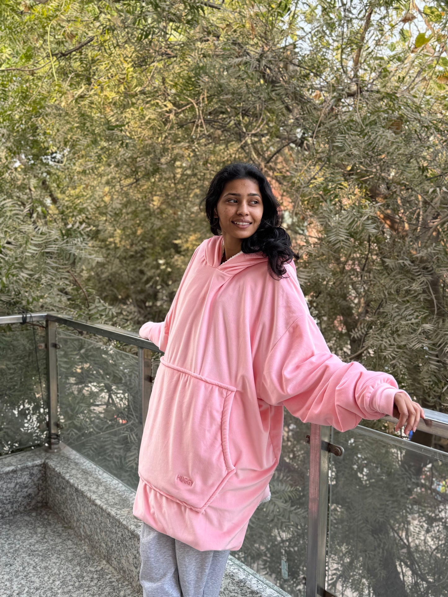 HUGGY Oversized Blanket Hoodie