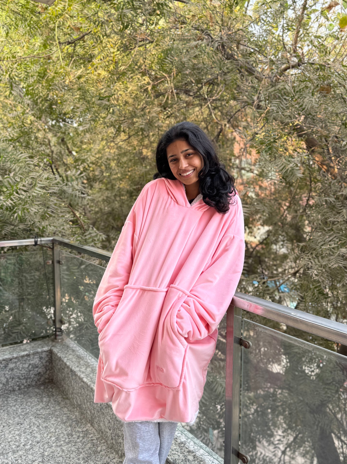 HUGGY Oversized Blanket Hoodie